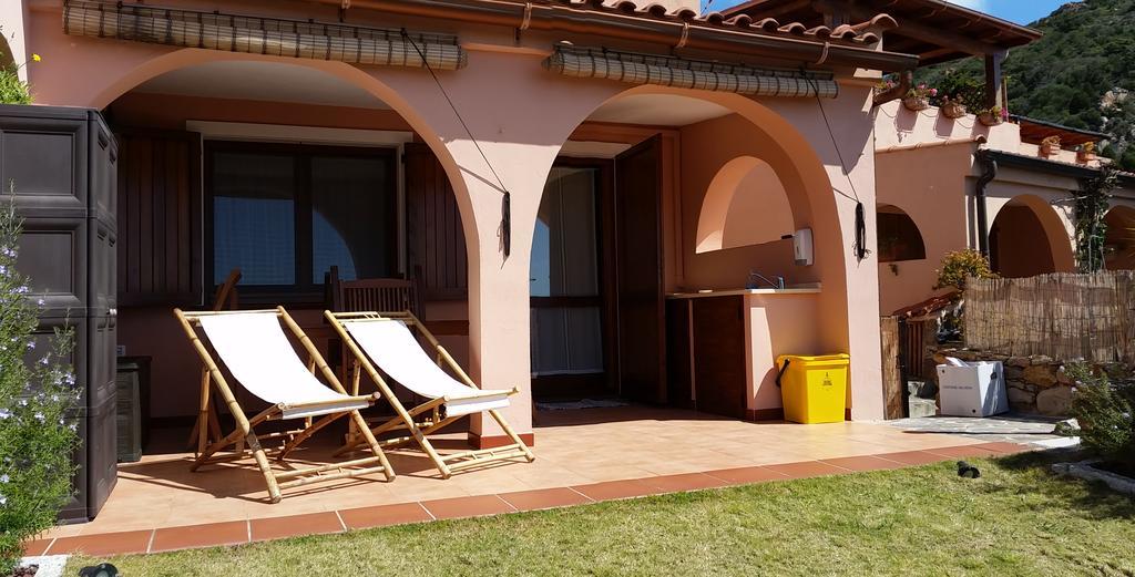 Villa Eden Home Holiday Santa Margherita di Pula Exteriör bild