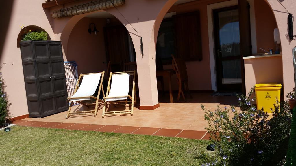 Villa Eden Home Holiday Santa Margherita di Pula Exteriör bild