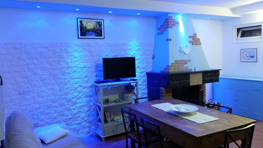 Villa Eden Home Holiday Santa Margherita di Pula Exteriör bild